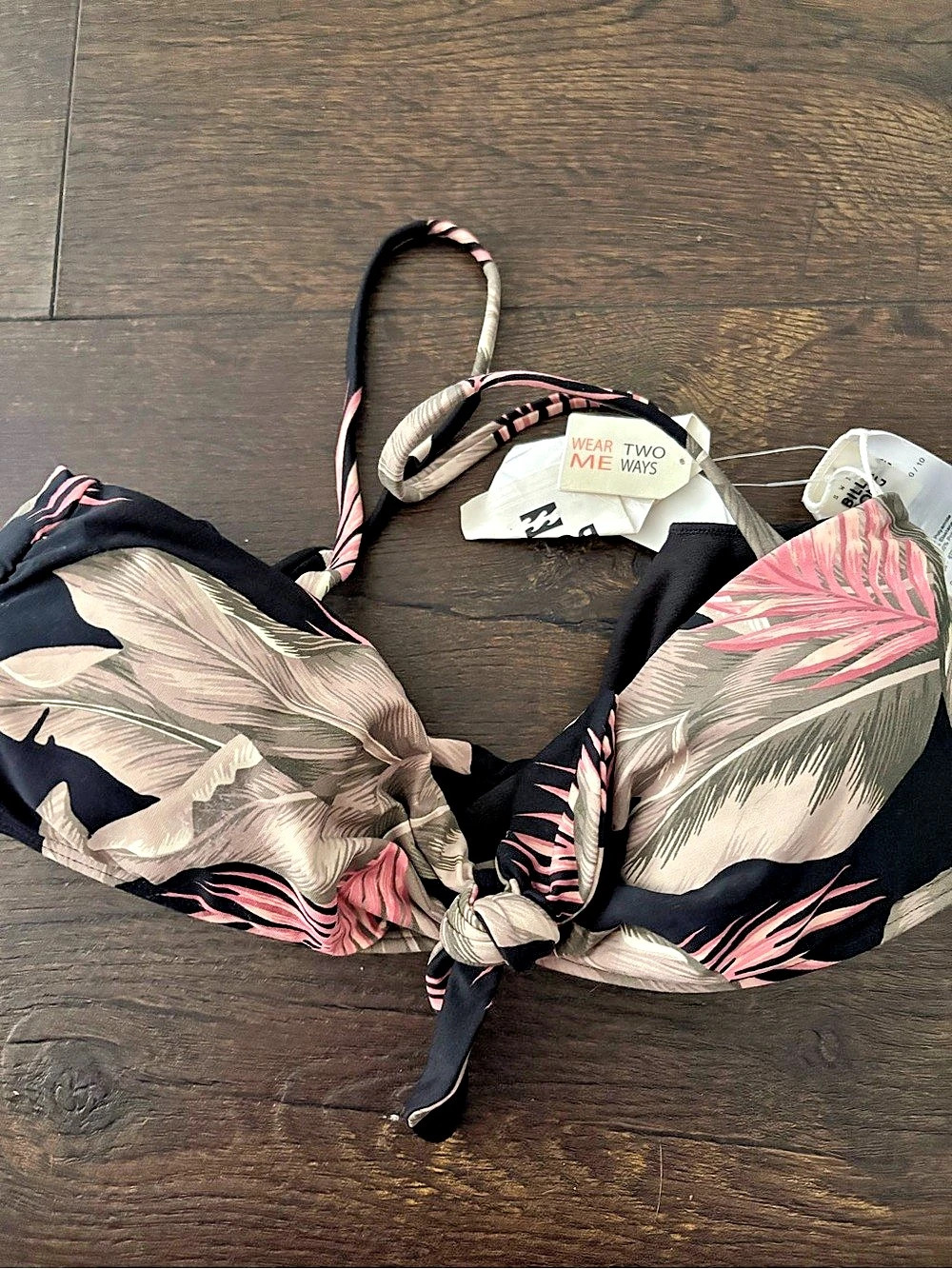 Billabong Floral Bikini in Black & Pink Size Medium NWT